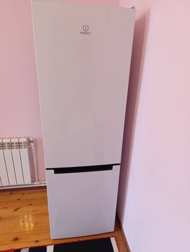 2ci el xaladenik: İşlənmiş 1 qapılı Indesit Soyuducu Satılır, rəng - Ağ