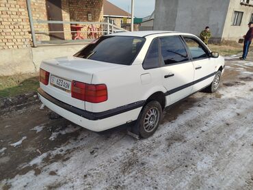 машина passat: Volkswagen Passat: 1995 г., 1.8 л, Механика, Бензин, Седан