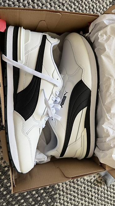 житкая кожа: Мужские кроссовки, 42.5, Puma, Новый, цвет - Белый — 2