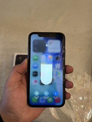 Apple iPhone: IPhone 11, Qara, Face ID — 8
