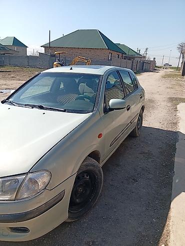 almera: Nissan Almera: 2002 г., 1.6 л, Механика, Бензин, Хэтчбэк — 2