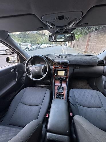 часы мерседес: Mercedes-Benz C-Class: 2003 г., 2.2 л, Автомат, Дизель, Универсал — 9