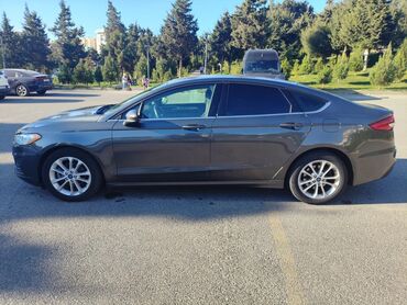 Hyundai: Salam hazır el kredititdi 36 ay 580 man başqa maşınlarda var elinizde — 5