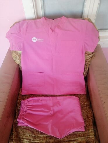 Tibbi geyim: Salam aleykum kişi ve Qadin tibb İşçiləri üçün hazir geyimlerimiz var -da lalafo.az — 18 Tibbi geyim: Salam aleykum kişi ve Qadin tibb İşçiləri üçün hazir geyimlerimiz var — 18