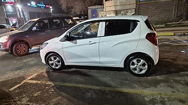 Chevrolet: Chevrolet Spark: 2019 г., 0.1 л, Автомат, Бензин, Хэтчбэк — 4
