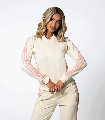 helanke prevod: Ženske trenerke S,M,L,XL veičine za samo 4200
din — 3