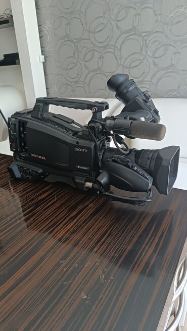 Fotokameralar: Sony pmw 320 çok temiz ve az kullanıldı.
 turkiye ankara +