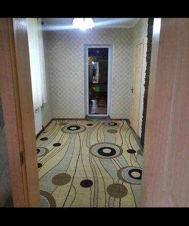 Посуточная аренда домов: 350 м², 7 комнат, Забор, огорожен at lalafo.kg — 10 Посуточная аренда домов: 350 м², 7 комнат, Забор, огорожен — 10