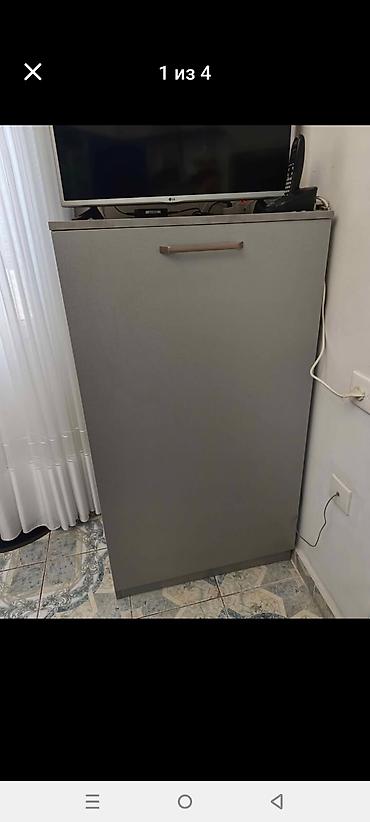 Boz rəngdə dikduran saxlama şkafı - Material: laminat, mat boz rəng -