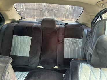 Honda: Honda Accord: 2004 г., 2.4 л, Автомат, Бензин, Седан at lalafo.kg — 13 Honda: Honda Accord: 2004 г., 2.4 л, Автомат, Бензин, Седан — 13