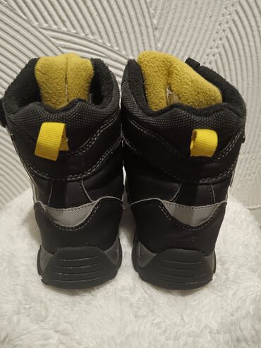 Čizme: Dečje zimske čizme Transformers (Bumblebee motiv) - Boja: crna sa — 3