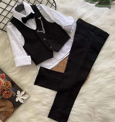 velicina 140 za decu: Komplet: Pantalone