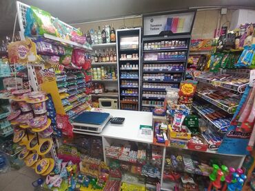 магазин продукты: Сдаю Магазин, Отдельностоящий магазин, 45 м² Действующий, С оборудованием, Без ремонта, Вода, Канализация, Электричество, Кондиционер, Видеонаблюдение и сигнализация