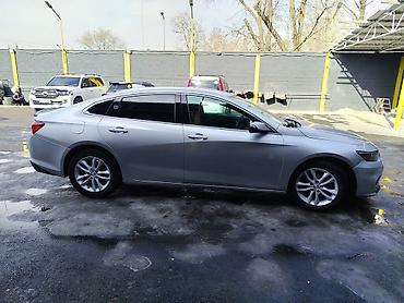 Chevrolet: Chevrolet Malibu: 2018 г., 1.8 л, Автомат, Гибрид, Седан — 1