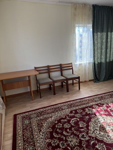 квартира снять на долгий срок: 30 м², 2 комнаты, Евроремонт, Парковка