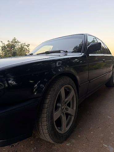 BMW: BMW 5 series: 1991 г., 2.5 л, Кол менен иштөөчү, Бензин, Седан — 10