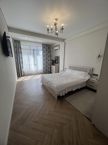 продаю или миняю: 1 комната, 45 м², Золотой квадрат Элитка, 3 этаж, Дизайнерский ремонт — 1