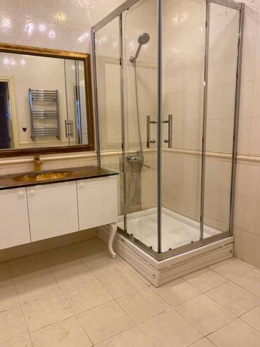 Uzunmüddətli kirayə mənzillər: Qara Qarayevdə metroya 5 dəgigəlik məsafədə Bolmartın yanıda 13 — 17