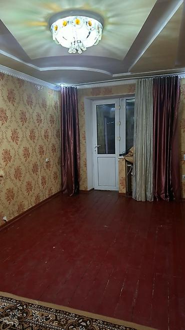 3 комнаты, 52 м², 104 серия, 4 этаж, Старый ремонт