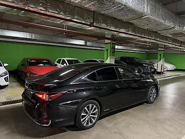 rx 200: Lexus ES: 2019 г., 2.5 л, Гибрид, Седан — 3