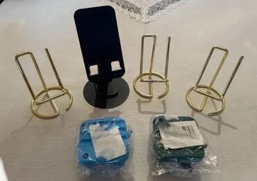 Telefon oturacağı satılır.Sifariş var. Təzədir.Plastikdir.Başqa