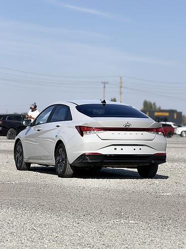 geely автомобиль: Hyundai Avante: 2022 г., 1.6 л, Автомат, Бензин, Седан — 4