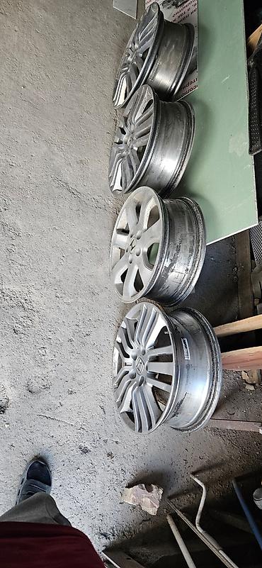 5 100 17: Литые Диски R 17 Honda, Комплект, отверстий - 5, Б/у — 3