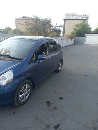 шины 19565r15 зима бишкек цена: Honda Fit: 2006 г., 1.3 л, Бензин