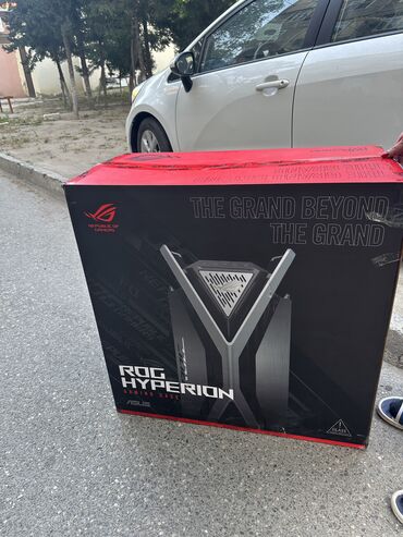 Masaüstü kompüterlər və iş stansiyaları: ASUS ROG Huperion GR701 Keys-i tecili satılır Yenidir istifade