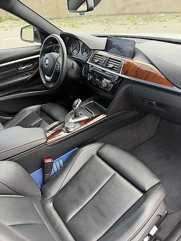 BMW: BMW 330: 2 l | Sedan — 12
