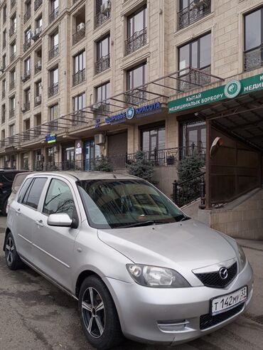 Mazda: Mazda Demio: 2004 г., 1.3 л, Автомат, Бензин, Хэтчбэк