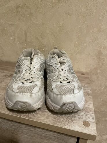 Krasofkalar və idman ayaqqabıları: Gündelik geyim, yüngül qaçış/gəzinti, uzunmüddətli rahatlıq üçün — 3