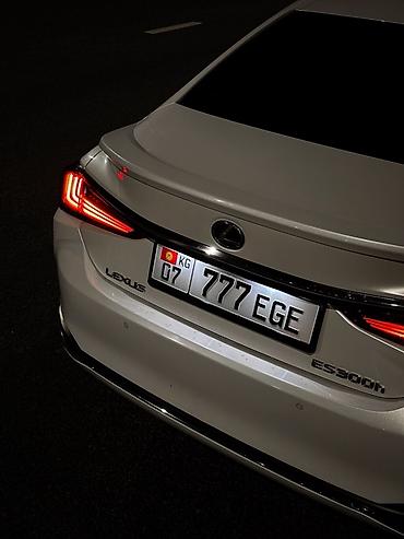 Lexus: Lexus ES: 2020 г., 2.5 л, Вариатор, Гибрид, Седан — 10