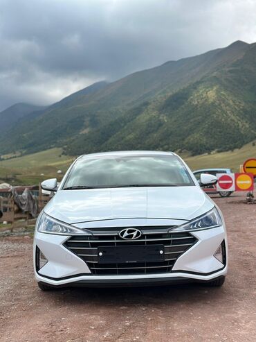 купить мотороллер муравей новый: Hyundai Avante: 2019 г., 1.6 л, Автомат, Дизель, Седан