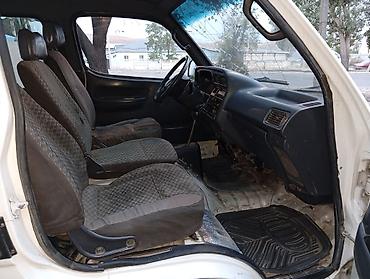 нексия 1999: Toyota Hiace: 1999 г., 2 л, Механика, Бензин, Фургон — 9