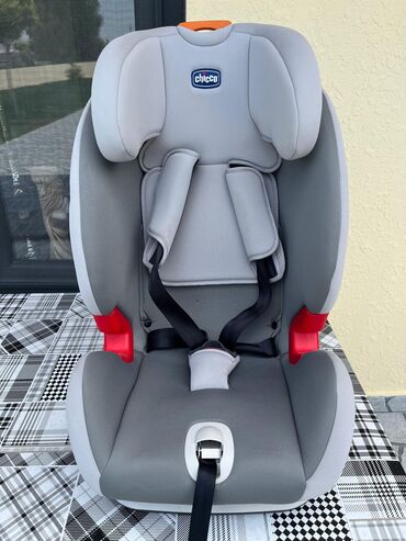 Digər mebel: Chicco avtokreslo 120 azn tecili satilir hec bir prablemi yoxdu yaxsi