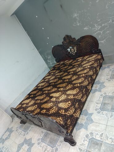 woodpecker sumqayit mebel salonu: Təknəfərlik çarpayı, Bazasız, Matras ilə, Siyirməsiz