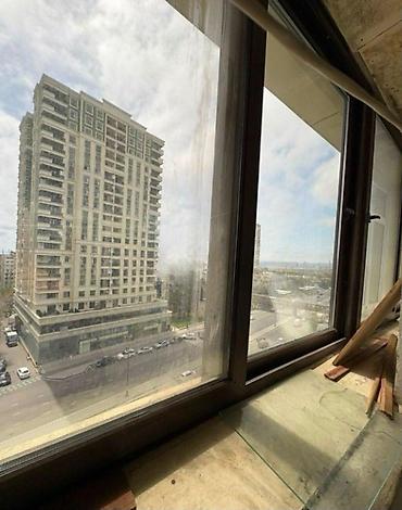 bayilda heyet evi: İcarəyə verilir 2 otaqlı köhnə tikili 90 m², Əhmədli q. 550 AZN/ay 2 — 3
