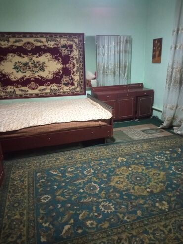 сниму дом в оше: Сдается в частном доме 1 большая комната для двух девушек студенток