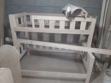 Башка эмерек гарнитуралары: Продаю двухяростный кровать детский материал дерево/сосна покрасим в