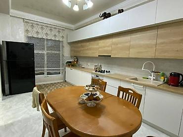 Продажа коттеджей и домов: Двухэтажный дом 150м2 с участком 4 сотки р-н Азия Молл, пересечение — 2