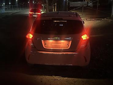 продаю ласетти: Chevrolet Spark: 2018 г., Бензин, Хэтчбэк — 7