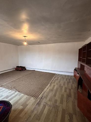 Продажа коттеджей и домов: 📍 В Романовке от трассы 600 м продается дом 29 соток, 40 кв.м. 🏡Дом — 10