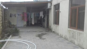 Həyət evləri və villaların satışı: Binəqədi qəs. 3 otaqlı, 79 kv. m, Kredit yoxdur, Orta təmir