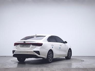 Продажа авто: Kia K3: 2020 г., 1.6 л, Вариатор, Бензин, Седан — 5