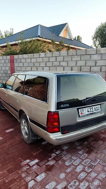 mazda 323 цена: Mazda 626: 1989 г., 2 л, Механика, Бензин, Универсал — 5