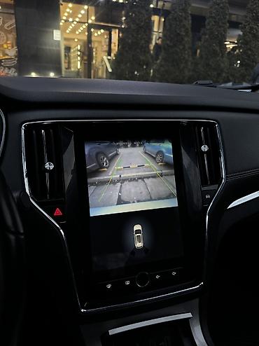 Roewe: Roewe ERX5: 2018 г., 0.1 л, Автомат, Электромобиль, Внедорожник — 11