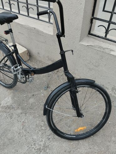 велосипеды из германии: Şəhər tipli velosiped – tək sürət, klassik dizayn Xüsusiyyətlər:3 ay