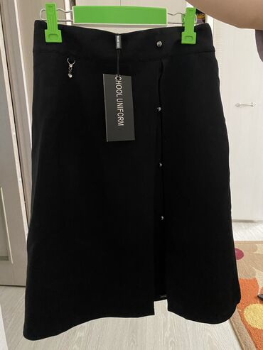 сатиновая юбка: Школьная форма, цвет - Черный, Новый