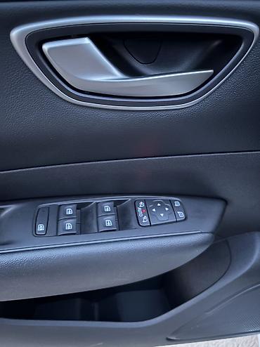 Renault: Renault SM6: 2019 г., 2 л, Робот, Бензин, Седан — 5